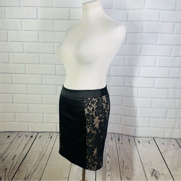 10/$25🦋 Arden B Black & Nude Lace Pencil Skirt - Size Small - Picture 1 of 15